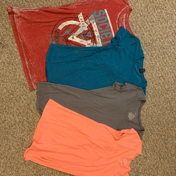 Basic T’s - Picture 1 of 1